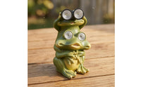Yellow-Green Accents Solar Frog Statue Sturdy Resin Solar Frog Ornament No Wiring Outdoor Decor Energy Efficient for Courtyard