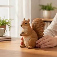 Resin Squirrel Figurine with Pinecone Woodland Squirrel Figurine with Cone Cone Carved Decor Outdoor for Gardeners, Garden, Patio, Balcony, Flower Room