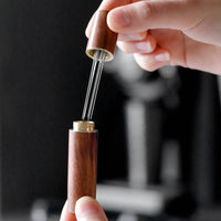 Handheld Espresso Distribution Tool with Wooden Handle Rust Resistant Coffee Distribution Needle Long-Lasting Stirrer Easy to Clean for Baristas