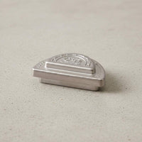 Pattern Weight Smooth Bottom Cast Iron Sewing Weight Versatile Sewing Pattern Holder for Sewists, Tailors
