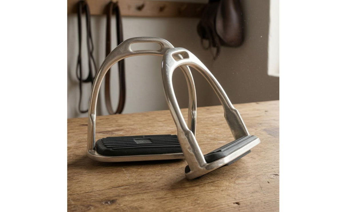 Silver Metal Frame Children's Stirrups Black Step Platform Anti-Slip Stirrups Rounded Arch Shape Stainless Steel Stirrup Extended Opening for Children