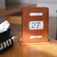Vintage-Style Perpetual Calendar with Knobs Self-Standing Wooden Perpetual Calendar Decorative Reusable for Professionals, Students, Home Office, Study