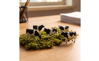 6 Pieces 1/87 Farm Animals Figures Miniature Cows Tiny HO Scale Cow Figurines Cute Mini Cow Figurine for Crafters, Collectors, Tabletop Displays, Craft Scenes