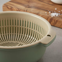 Extra Large Oval Colander, 2 Piece Seive for Rinse Pasta & Drain Vegetables, Wash Salad & Fruit, Stackable with Handles