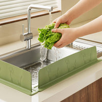 Protects Countertops Kitchen Sink Splash Guard Easy to Clean Silicone Water Splash Guard Non-Slip Base Countertop Water Barrier Strong Suction for Bathroom