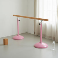 Stable Base Adjustable Dance Barre Sturdy Construction Wood Ballet Barre Heavy Duty Space-Saving Storage for Beginners