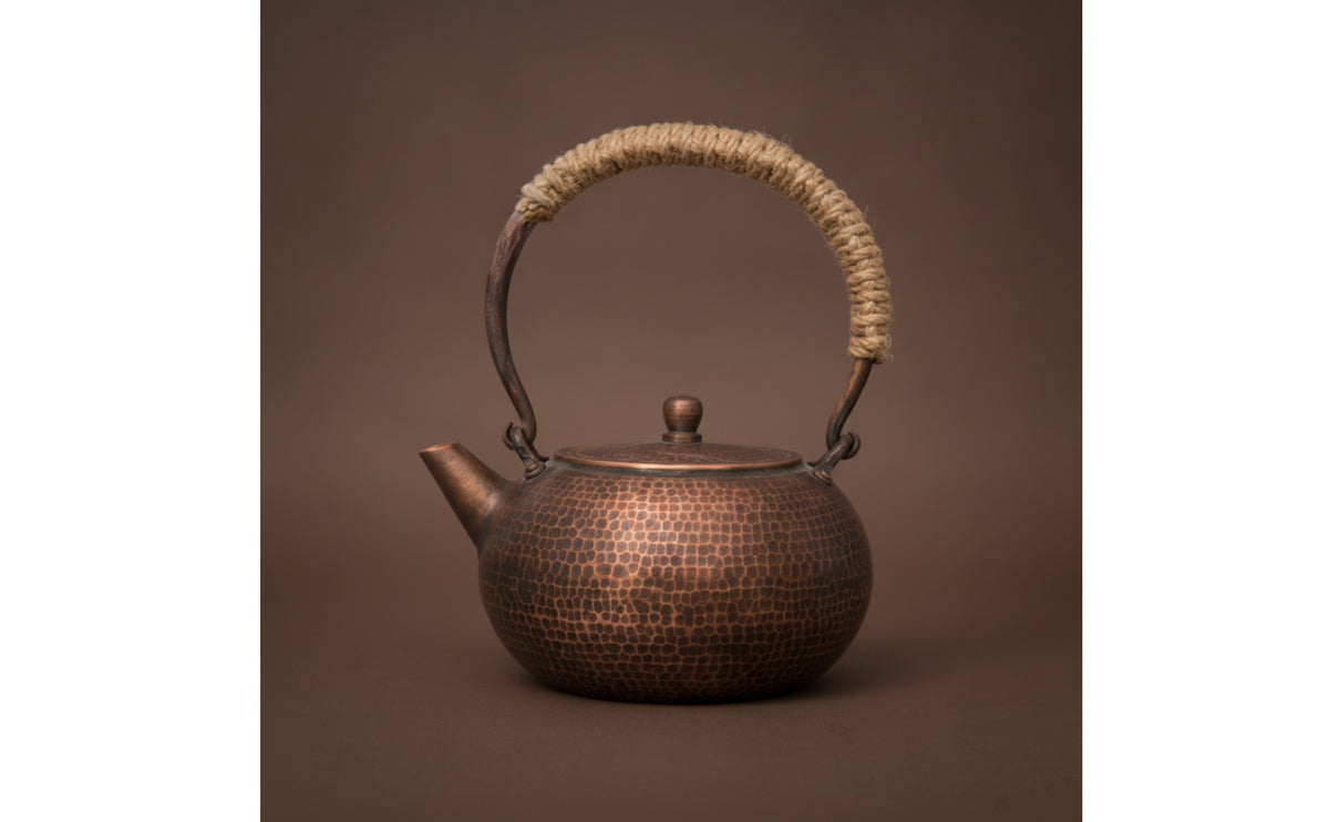 Gongfu Tea Kettle Compact Hammered Copper Kettle Handmade for Kitchen