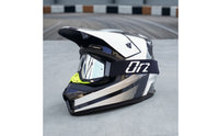 Motocross Helmet off-Road Downhill Helmet Streamlined Safety for Riders, Karting