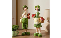 Cute Couple Figurines Romantic Rural Style Couple Statue Hand-Painted Display Area Decoration for Bedroom