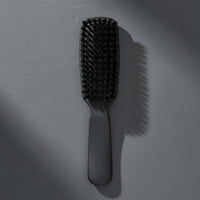 Durable Bristles Oil Head Styling Brush Multipurpose Men's Styling Brush Easy to Clean Grooming Accessory Ergonomic Handle for Barbershop