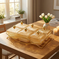 6-Compartment Divided Serving Tray with Lid Gold-Tone Divided Serving Dish with Lid Lidded Snack Server with Tray Transparent for Hosts, Homeowners, Parties, Gatherings, Tea Tables