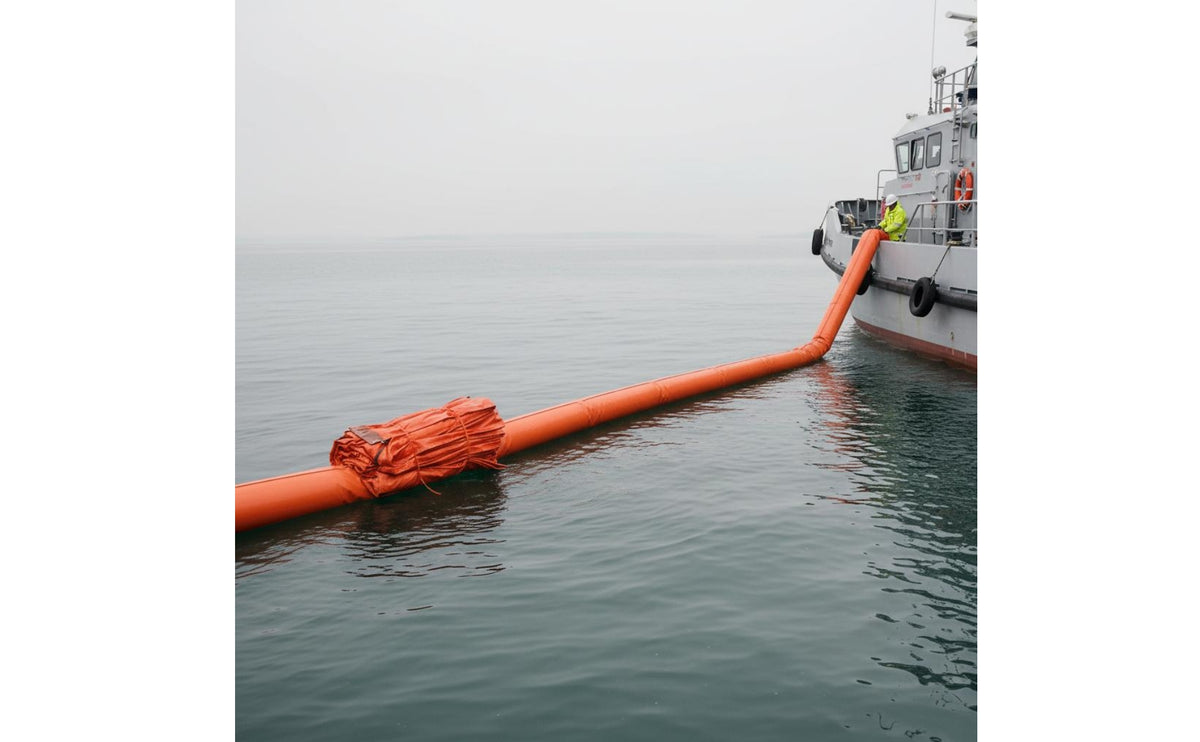 Oil Containment Barrier Buoyant Oil Spill Barrier Marine Equipment Foldable High Visibility