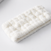 Face Washing Headband for Teens Skincare Routine, Soft Fleece Cosmetic Non-Slip, Elastic for Makeup Application, Checkered Pattern Facial Hairband