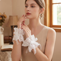 Collar and Cuffs Set Vintage-Inspired Lace Collar with Cuffs Neck Ruff Theatrical for Cosplayers, Cosplay, Costume Parties