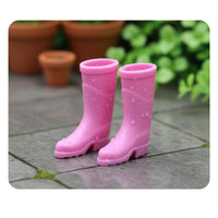 Miniature Rain Boots Realistic Design 3.5cm Doll Shoes Pretend Play Toy Tiny Silicone Boots for BJD Hobbyists, Miniaturists, Christmas Dioramas