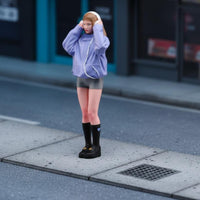 1/18 Headphone Girl Figurine Fine Detail Hand Painted Scale Model