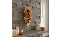 Fall Foliage Leaf Hanger Pinecone Detail Thanksgiving Door Decoration Rustic Style Burlap Leaf Hanging Sign for Home Entryway, Wall Display
