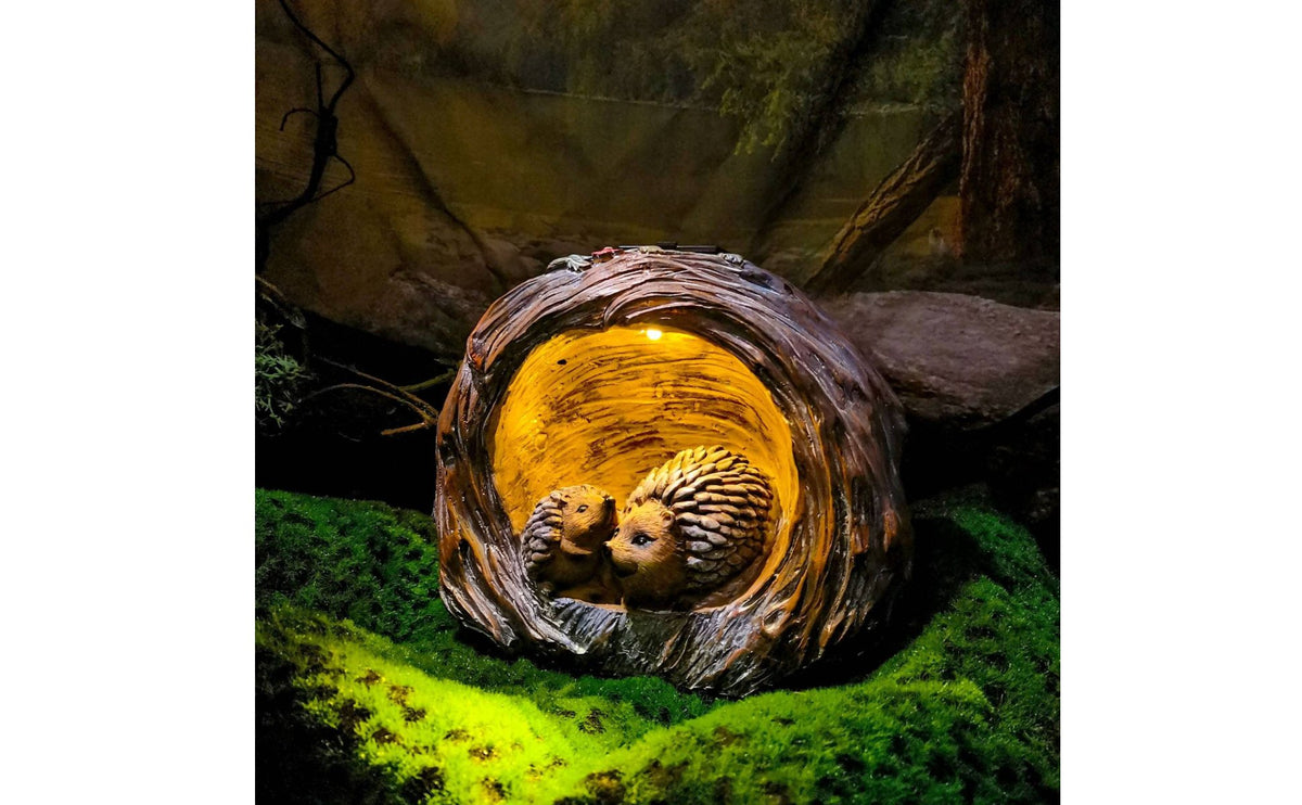 Lighted Creature Decoration Waterproof Resin Hedgehog Statue Illuminated Resin Hedgehog Figurine Weatherproof Outdoor Lighting