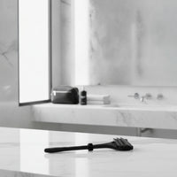 Ergonomic Back Shaver with Long Handle Portable Shaver with Long Handle Compact Body Groomer for Travel
