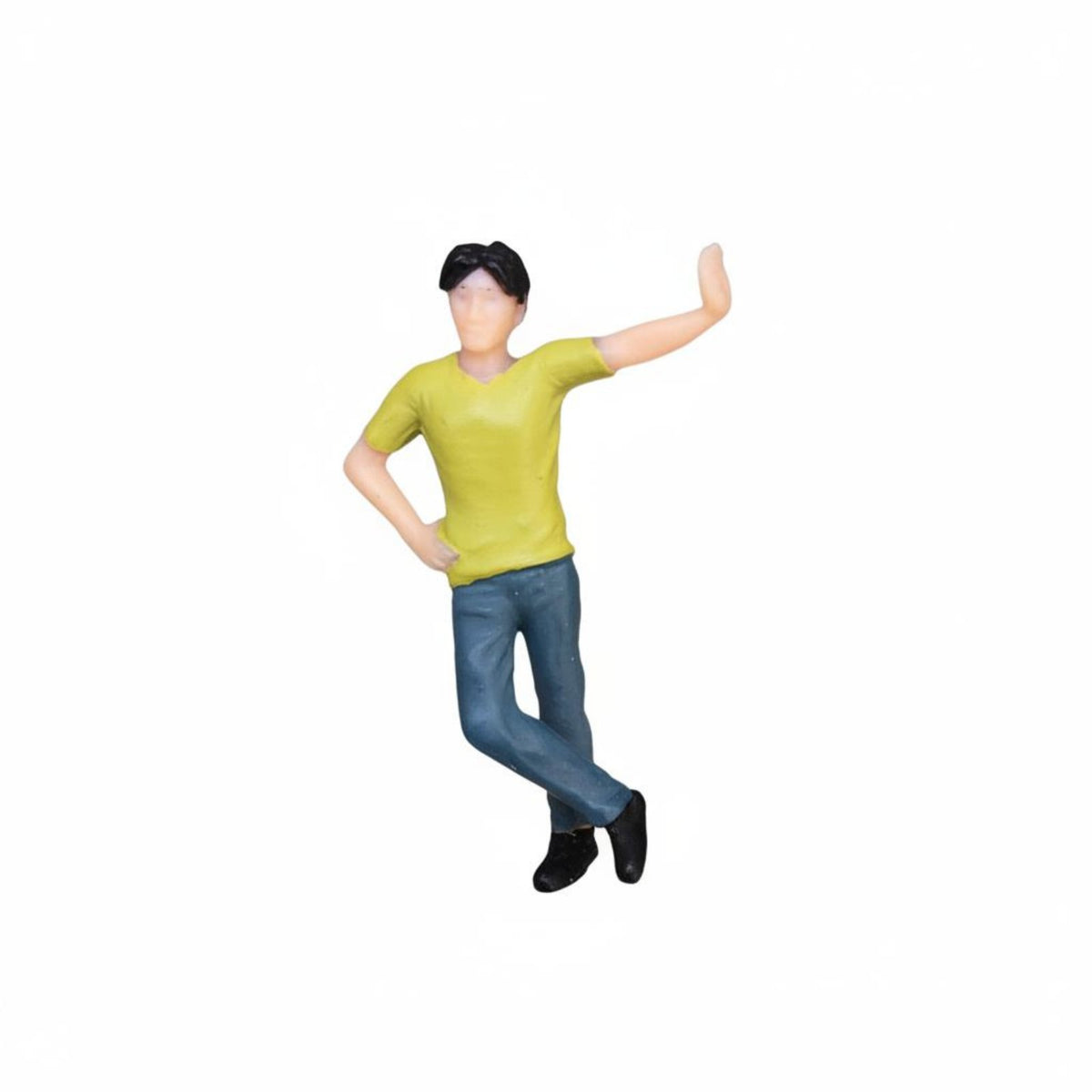 1:64 Scale Figure Hand Painted 1:64 Miniature Scale People Japanese Student Miniature Highly Detailed Model Car Miniature Scene