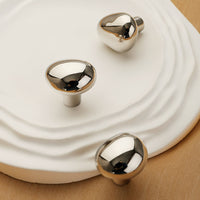 Pebble-Shaped Brass Cabinet Knob for Drawers