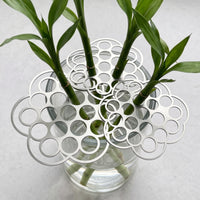 Stainless Steel Metal Flower Frog with Cutouts Rustproof Flower Frog Reusable Vase Grid Easy to Use for Florists, Hobbyists, Tabletop Arrangements, Home Decor