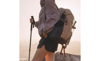 Water-Resistant Women's Hiking Backpack Padded Straps Lightweight Travel Backpack Large Capacity Daypack for Mountaineering