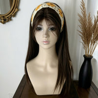 Mannequin Head with Shoulders Realistic Female Mannequin Head Defined Facial Features Display Bust with Shoulders for Cosplayers, Storefronts