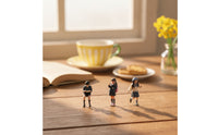 3 Pieces 1/64 Schoolchildren Figures Hand Painted Miniature People Figurines Delicate Diorama Figures for Hobbyists
