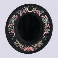 Cowboy Hat Women Cowgirl Sun with Tie Dye Butterfly Print, Polyester Felt Wide Brim for Beach Wear and Protection, Western Style