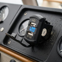 Hinged Cover Panel Mount USB Charger 5V 4.2A Two-Port USB Car Charger Car Socket with Voltage Display