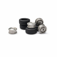 8 Pieces 1/64 Scale Rubber Tires with Metal Hubs Realistic Tire Model with Model Scene Use Detailed Automotive Scene Props Decorative for Collectors