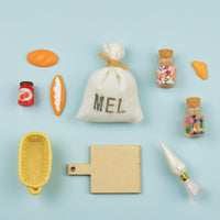 10 Pieces Assembled Miniature Baking Prop Set Cloth Drawstring Sack Dollhouse Bakery Prop Set Glass Bottles Miniature Kitchen Props Cork Stoppers