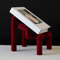 Sculptural Resin Sofa Ornament Freestanding Velvet-Textured Chair Ornament for Entryway