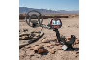 High Sensitivity Large Screen Metal Locator Precise Targeting Mode Digital Metal Locator with Display Portable Outdoor Tool Lightweight Grip for Beginners, Field, Beach, Park