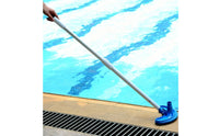 Integrated Brush Bristles Crescent Pool Vacuum Head Rounded Curved Pool Vacuum Head Handle Attachment for Swimming Pools
