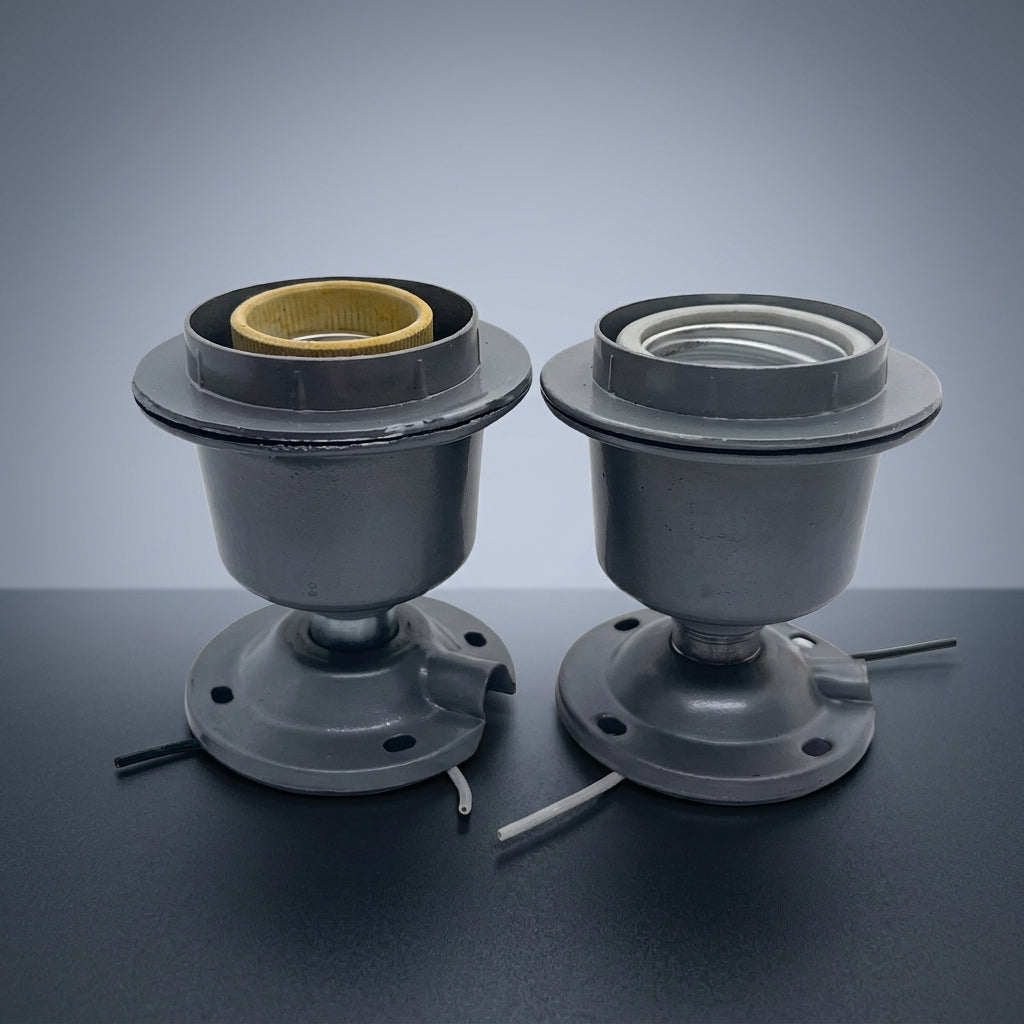 E27 Lamp Holder with Fixed Base and Wire for Workshop Lighting, Cast Aluminum High Temperature Resistant Bulb Holder, E27 Lamp for DIY Lighting