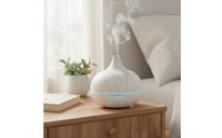 Wood-Grain Essential Oil Dispenser USB-Powered Dispenser Compact High-Frequency Humidifier with LED Light Long-Lasting for Bedroom, Office Desk