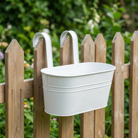 Plant Pots with Spray Paint Finish for Hanging Plant Displays, Metal Planter with Detachable Hook, Balcony Planters for Railing, Wall Planter