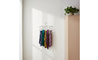 Foldable Scarf Hanger Space-Saving Hanging Scarf Organizer Non-Slip Closet Accessory Storage Hanger