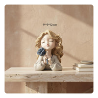 Birthday Gift Girl Figurine Cute Design Resin Girl Statue Vivid Colors Decorative Art Sculpture High-Quality Material for Girls, Women, Living Room, Entrance Hall, Bedroom, Desktop