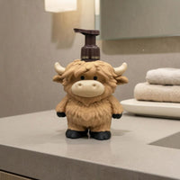 Textured Highland Cow Soap Dispenser Shaggy Decorative Figurine Soap Dispenser Creature-Shaped Cow Pump Bottle