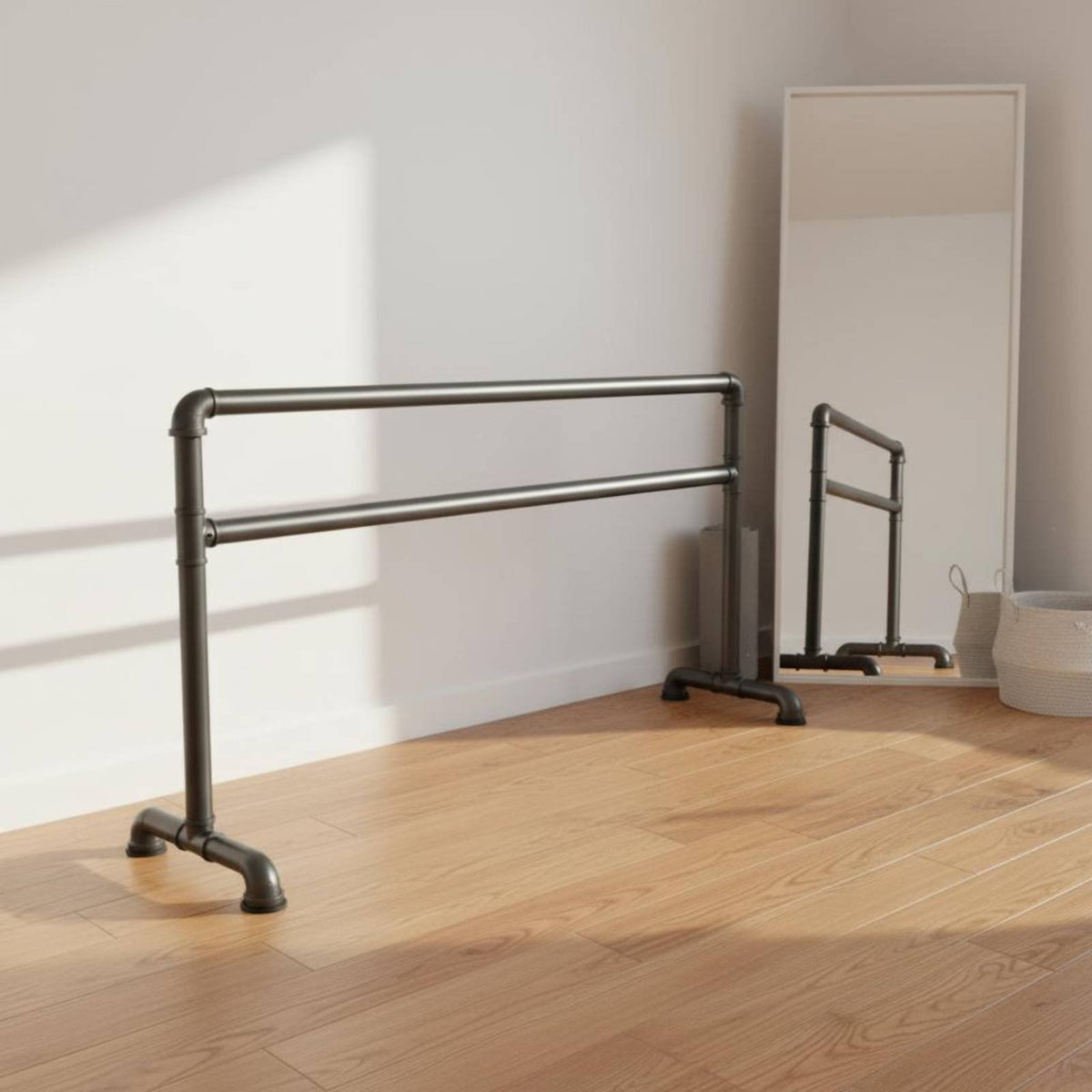 Non-Slip Design Portable Ballet Barre Sturdy Construction Freestanding Ballet Barre Multi-Purpose Freestanding Dance Bar for Dancers, Children, Adults, Gym
