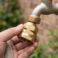 2 Pieces Watertight Micro-Irrigation Irrigation Hose Connector Threaded Micro-Irrigation Irrigation Adapter Corrosion-Resistant Brass Hose Fitting with Washer Easy to Install for Gardeners