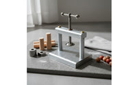 Manual Operation Hand Operated Press High Precision Screw Press Tool Compact Size Labor-Saving for Home Workshop
