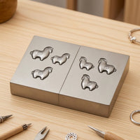 Two-Part Metal Forming Die Hydraulic Horse Mold Robust Steel Die Mold Reusable for Jewelers