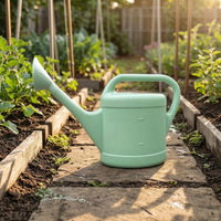 Molded Watering Can with Sprinkler