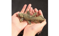 Brass fishing Figurine Gold Finish Brass fishing Statue Antique Style Animal Statue for Collectors
