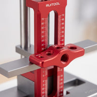 Adjustable Cabinet Door Installation Jig Aluminum Alloy Cabinet Door Installation Helper Accurate Hardware Hands-Hands-off for Woodworkers, Home Renovation