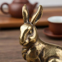 2 Pieces Tea Pet Brass Rabbit Figurine Artisan-Made Small Brass Rabbit Figurine Micro-Engraved Small Bunny Statue for Collectors